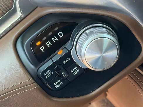 Used 2019 RAM 1500 Limited AWD/4WD image 28