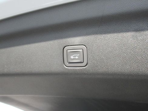 New 2026 Chevrolet Tahoe High Country image 31