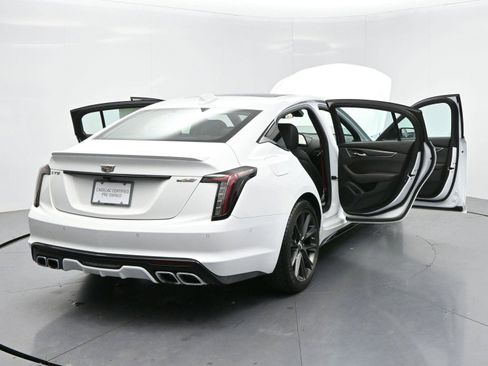 Certified 2025 Cadillac CT5 V RWD image 42