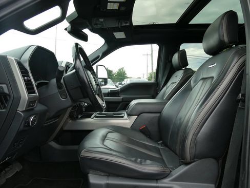 Used 2022 Ford F350 Platinum AWD/4WD image 22
