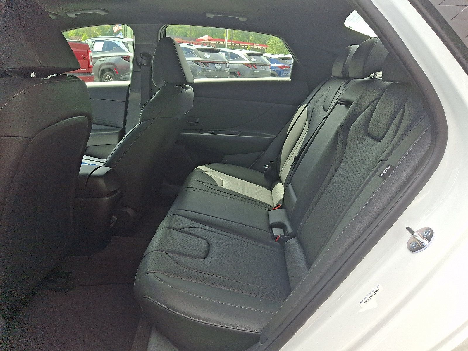 New 2026 Hyundai Elantra SEL Sport FWD image 6