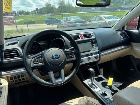 Used 2016 Subaru Legacy 2.5i Limited AWD/4WD image 13