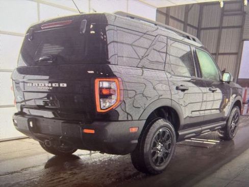 Used 2025 Ford Bronco Sport Badlands image 2