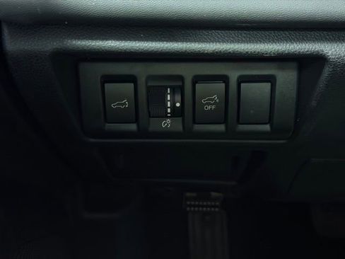 Used 2022 Subaru Outback Limited AWD/4WD image 33