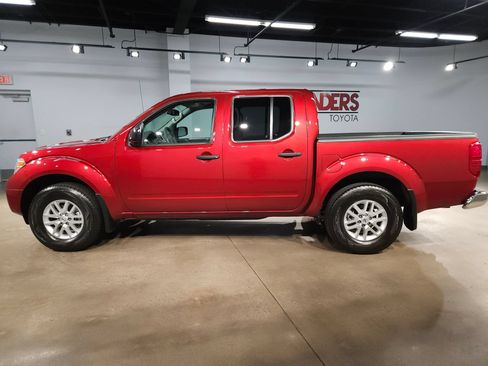 Used 2021 Nissan Frontier SV AWD/4WD image 4