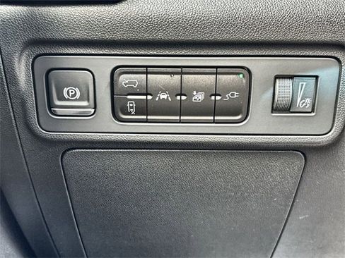 New 2025 GMC Hummer EV 3X w/ Battery Pack, 24 Module Pack image 38