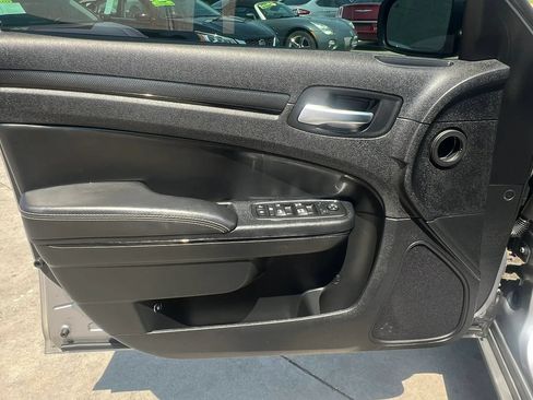 Used 2014 Chrysler 300 S AWD/4WD image 21