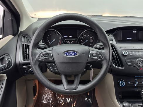 Used 2018 Ford Focus SE image 22