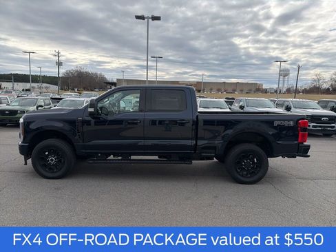 Certified 2025 Ford F250 Lariat w/ Black Appearance Package image 5