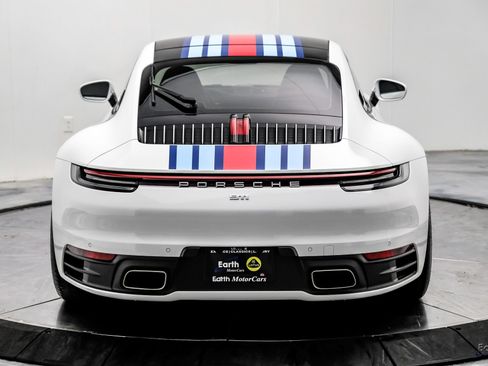 Used 2020 Porsche 911 Carrera RWD image 16