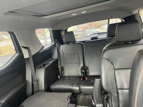 Used 2020 Chevrolet Traverse Premier w/ Redline Edition image 10