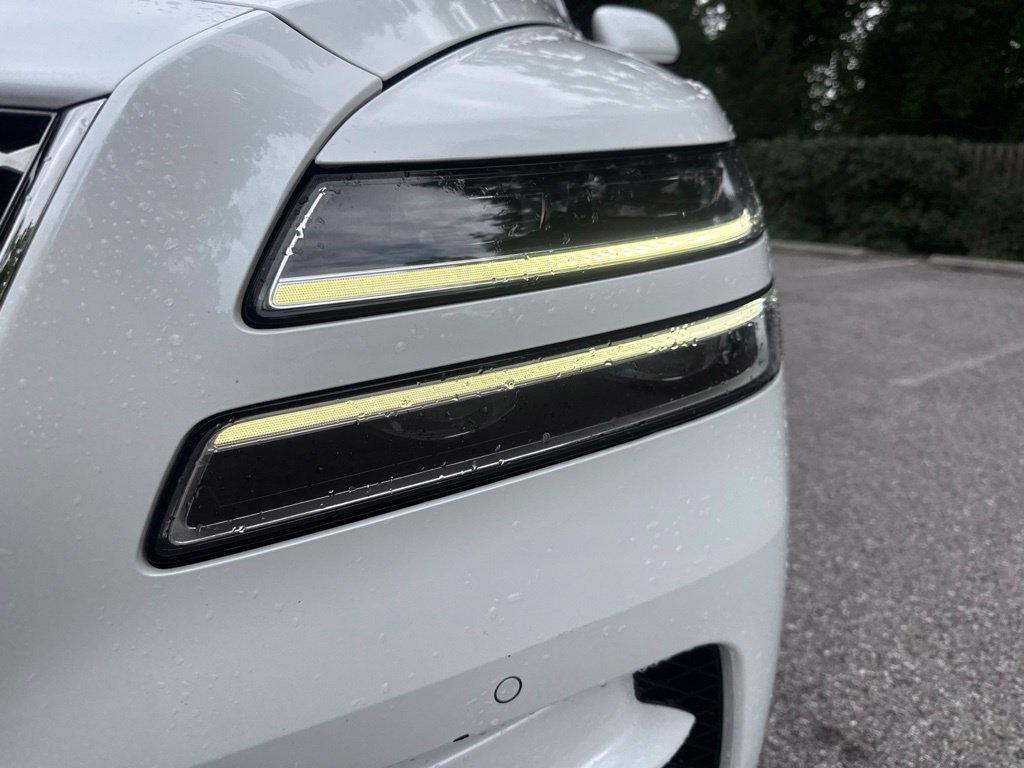 Certified 2024 Genesis GV80 2.5T AWD/4WD image 5