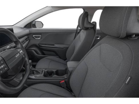 Certified 2025 Kia K4 FWD image 11
