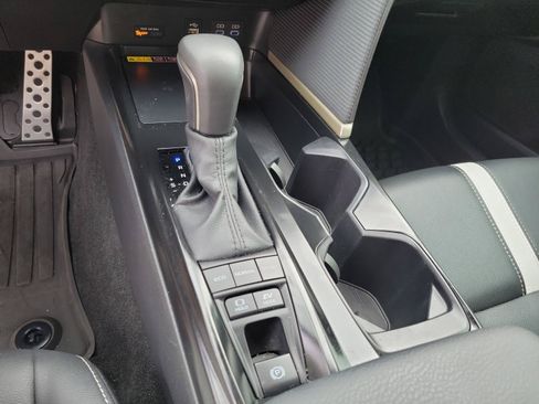 Certified 2026 Toyota Camry SE FWD image 14