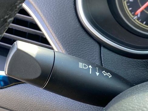 Used 2023 Jeep Cherokee Altitude Lux w/ Lux Elite Package image 18