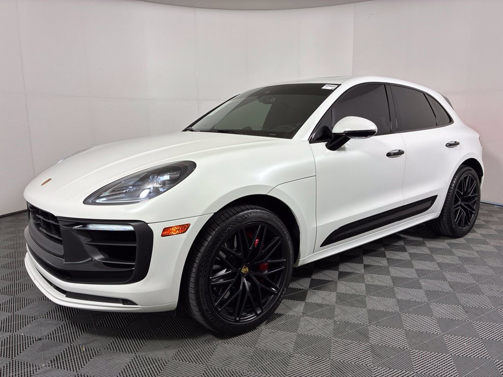 Used 2023 Porsche Macan GTS AWD/4WD image 2