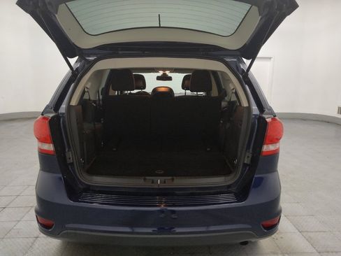 Used 2019 Dodge Journey SE w/ Connectivity Group FWD image 29