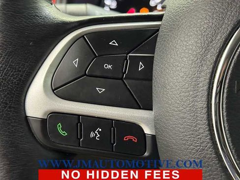 Used 2020 Jeep Renegade Trailhawk w/ Cold Weather Group image 43