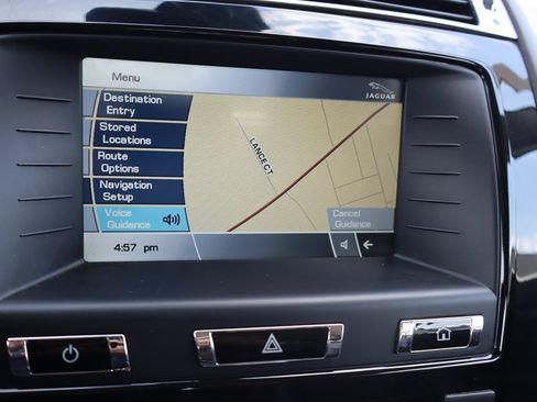 Used 2014 Jaguar XK Coupe RWD image 19