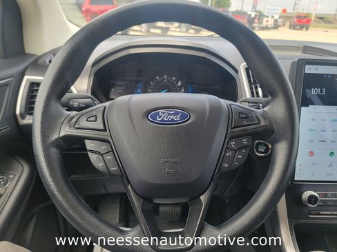 Used 2024 Ford Edge SE AWD/4WD image 17