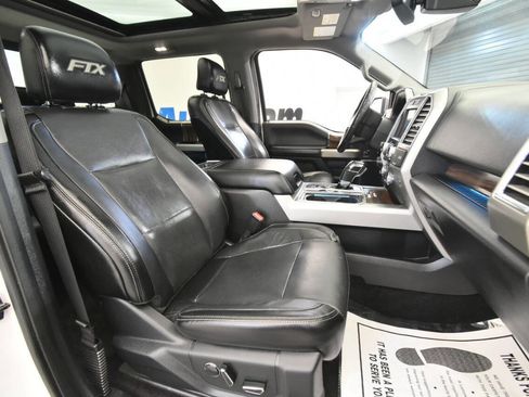Used 2016 Ford F150 Lariat w/ Equipment Group 502A Luxury AWD/4WD image 25