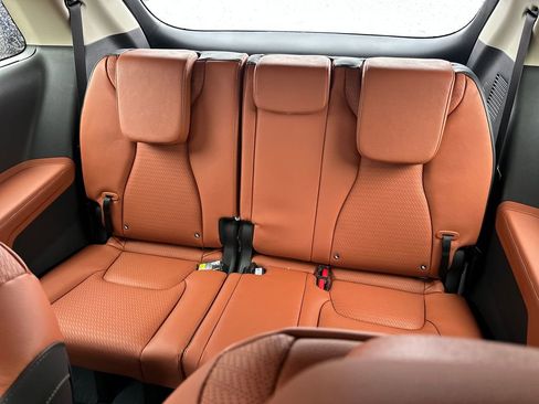 New 2026 Kia Carnival SX Prestige FWD image 16