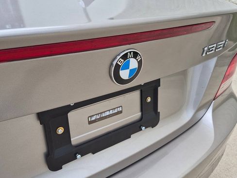 Used 2010 BMW 135i Convertible RWD image 18