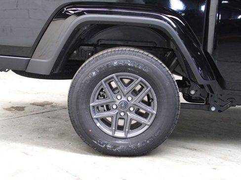 New 2026 Jeep Gladiator Sport image 31