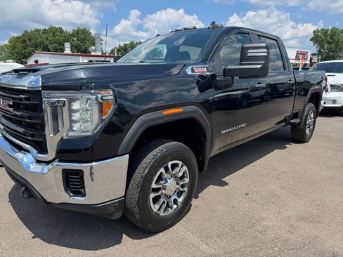 Used 2021 GMC Sierra 3500 4x4 Crew Cab w/ Convenience Package image 9