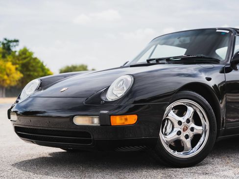 Used 1995 Porsche 911 Carrera RWD image 45
