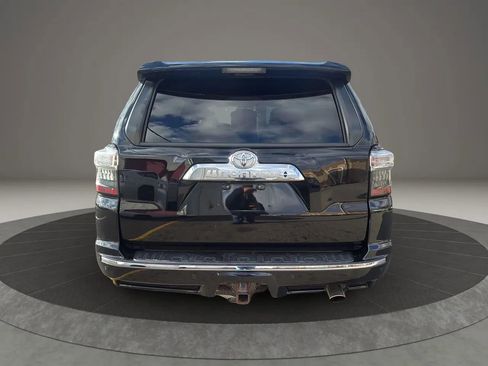 Used 2017 Toyota 4Runner Limited image 6