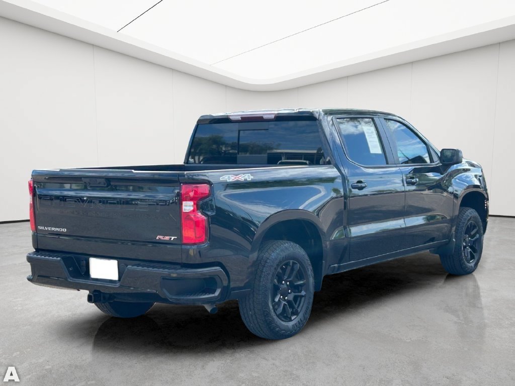 Used 2023 Chevrolet Silverado 1500 RST w/ Convenience Package II AWD/4WD image 5