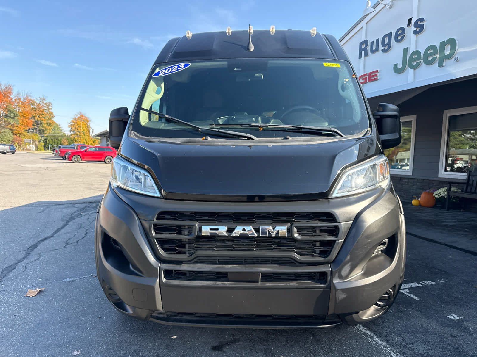 Used 2023 RAM ProMaster 2500 FWD image 9