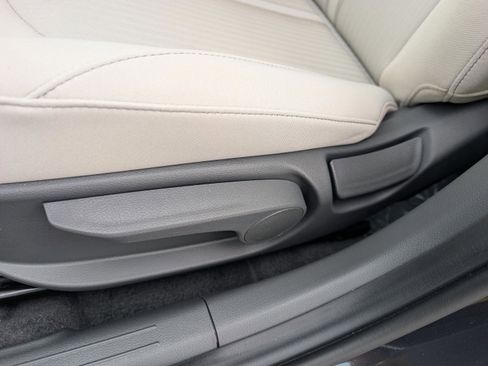 Used 2025 Hyundai Sonata SE FWD image 15