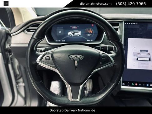 Used 2016 Tesla Model X P90D AWD/4WD image 32