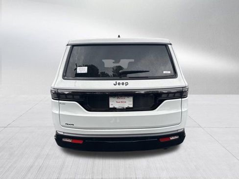New 2026 Jeep Grand Wagoneer L Limited AWD/4WD image 6