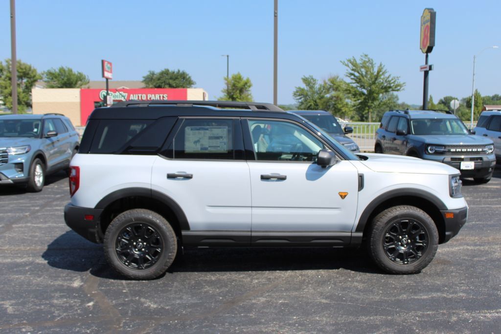 New 2026 Ford Bronco Sport Badlands w/ Badlands Tech Package AWD/4WD image 6