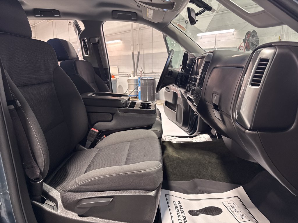 Used 2014 Chevrolet Silverado 1500 LT w/ All Star Edition AWD/4WD image 32