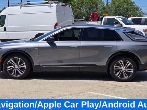 Used 2023 Cadillac Lyriq 2WD image 8