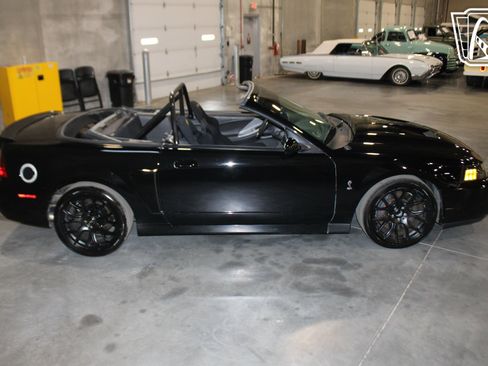 Used 2003 Ford Mustang Cobra image 15