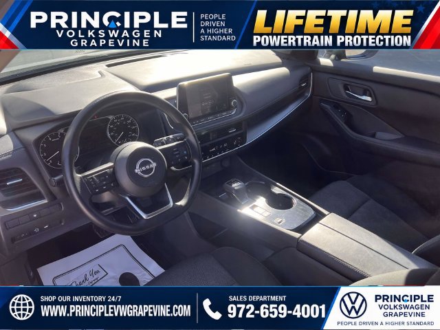 Used 2024 Nissan Rogue SV FWD image 11