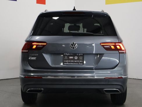 Used 2021 Volkswagen Tiguan SE image 11