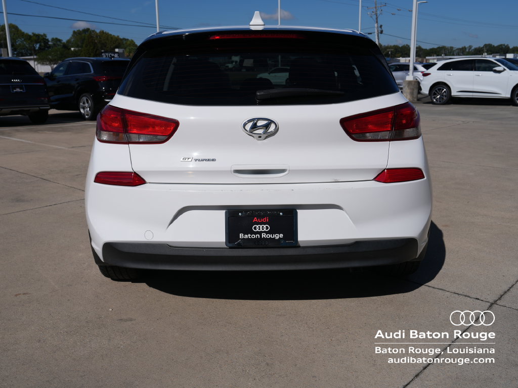 Used 2018 Hyundai Elantra GT FWD image 4