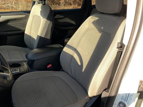 Certified 2022 Ford Escape SE w/ Convenience Package image 22