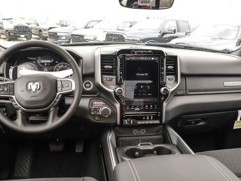 New 2026 RAM 1500 Big Horn AWD/4WD image 16