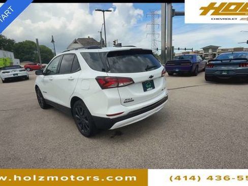 Certified 2023 Chevrolet Equinox RS w/ RS Leather Package AWD/4WD image 6
