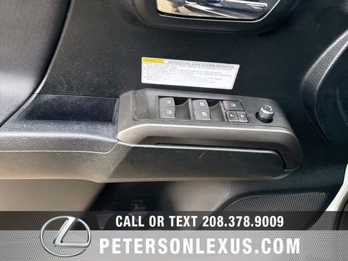 Used 2017 Toyota Tacoma TRD Pro AWD/4WD image 19