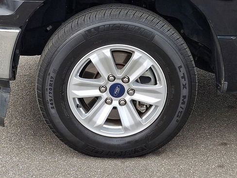 Used 2019 Ford F150 XLT image 8