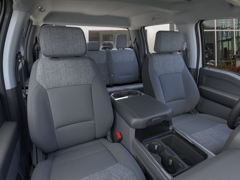 New 2026 Ford F250 XLT w/ FX4 Off-Road Package image 32