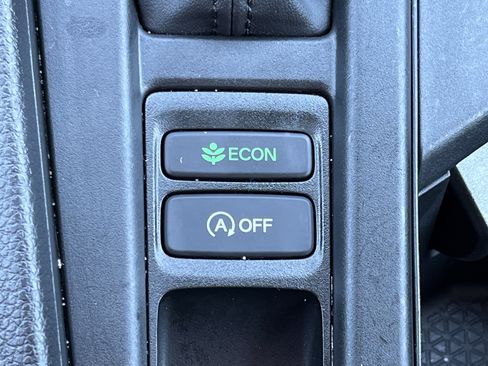 Certified 2025 Honda Accord LX image 8